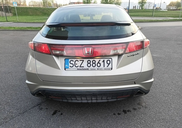 Honda Civic cena 21900 przebieg: 157000, rok produkcji 2008 z Sosnowiec małe 137